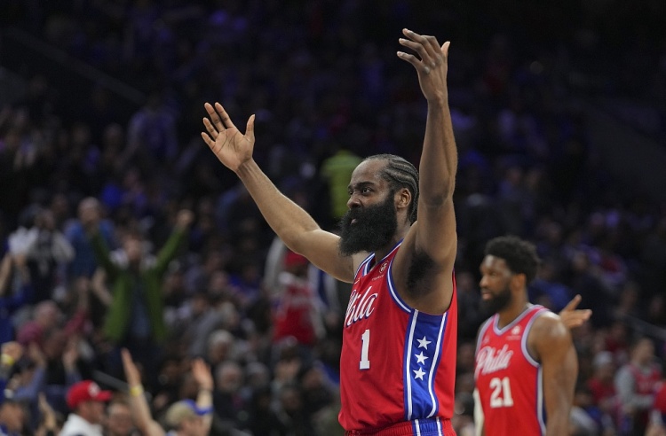 铁林：哈登申请交易后仍然保持训练 参与球队训练的各项环节